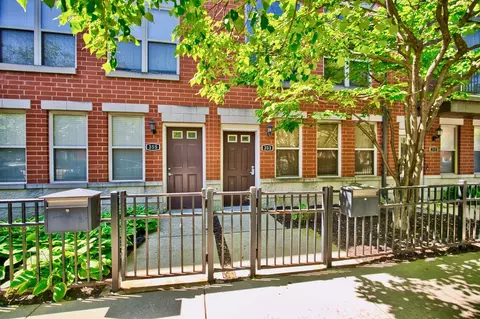 Other - 353 Eastgate Pl, Chicago, IL 60616 photo 2 of 11