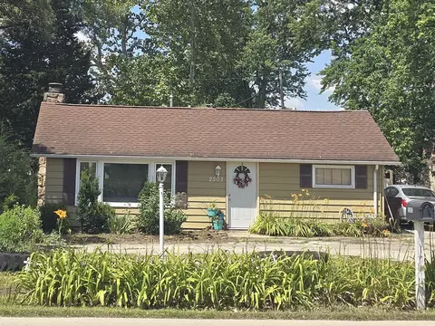 2503 Gaylord Rd, Joliet, IL 60435