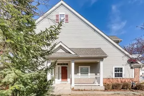 Exterior - 800 Linden Cir, Hoffman Estates, IL 60169 photo 2 of 3