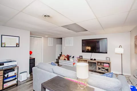 Other - 1954 Brookside Ln, Hoffman Estates, IL 60169 photo 6 of 7