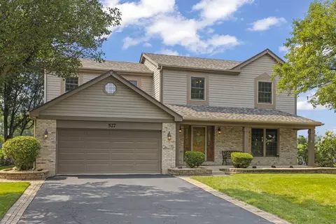 527 Springwood Ln, Bolingbrook, IL 60440