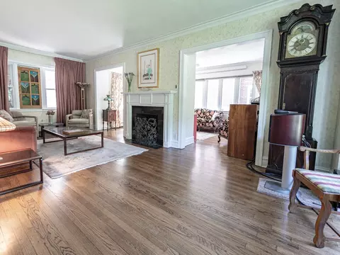 125 Thatcher Ave, River Forest, IL 60305 photo 2