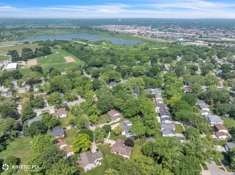 View/Area - 1213 Ryson Ct, Wheaton, IL 60189 photo 3 of 3