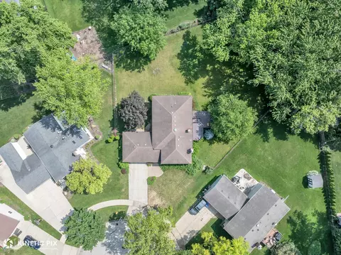 View/Area - 1213 Ryson Ct, Wheaton, IL 60189 photo 1 of 3