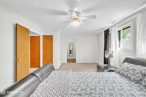 Bedroom - 1213 Ryson Ct, Wheaton, IL 60189 photo 3 of 5