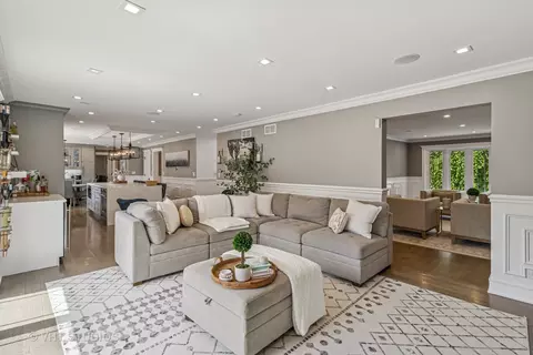Living - 3335 Elmdale Rd, Glenview, IL 60025 photo 7 of 12
