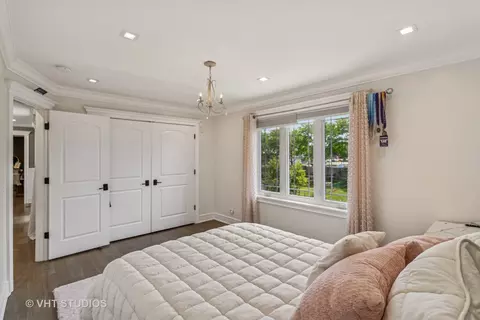 Bedroom - 3335 Elmdale Rd, Glenview, IL 60025 photo 7 of 13