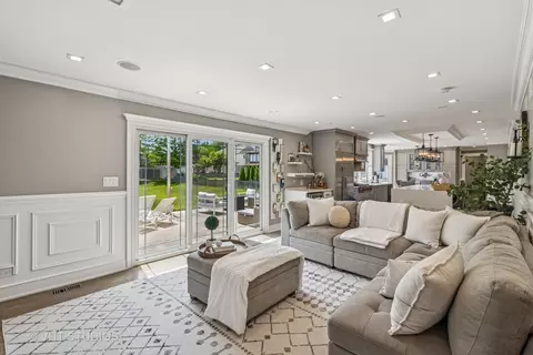 Living - 3335 Elmdale Rd, Glenview, IL 60025 photo 8 of 12