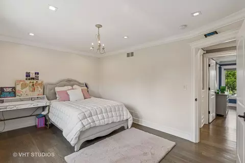Bedroom - 3335 Elmdale Rd, Glenview, IL 60025 photo 6 of 13