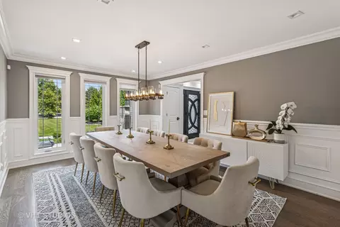 Dining - 3335 Elmdale Rd, Glenview, IL 60025 photo 2 of 4