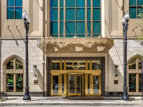 Exterior - 21 E Huron St #1106, Chicago, IL 60611 photo 4 of 7