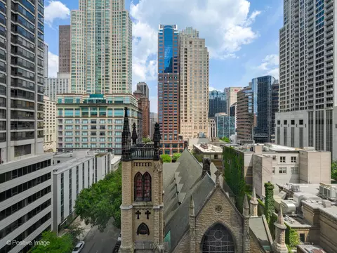 View/Area - 21 E Huron St #1106, Chicago, IL 60611 photo 1 of 3