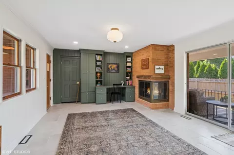 Other - 1 E Milburn Ave, Mount Prospect, IL 60056 photo 3 of 7
