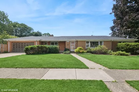 1 E Milburn Ave, Mount Prospect, IL 60056