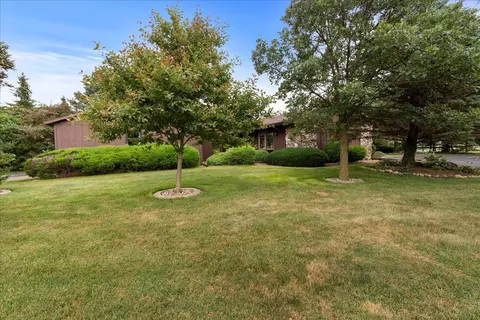 Exterior - 25316 E 1100 North Rd, Downs, IL 61736 photo 4 of 29