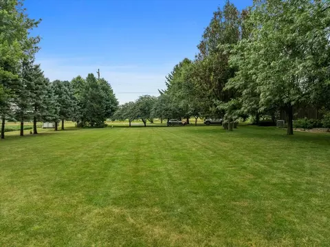 Exterior - 25316 E 1100 North Rd, Downs, IL 61736 photo 20 of 29