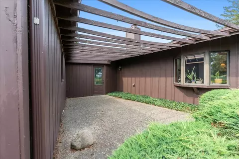 Exterior - 25316 E 1100 North Rd, Downs, IL 61736 photo 26 of 29