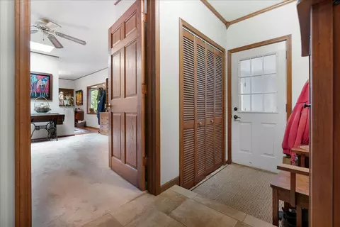 Entry Way - 25316 E 1100 North Rd, Downs, IL 61736 photo 8 of 11
