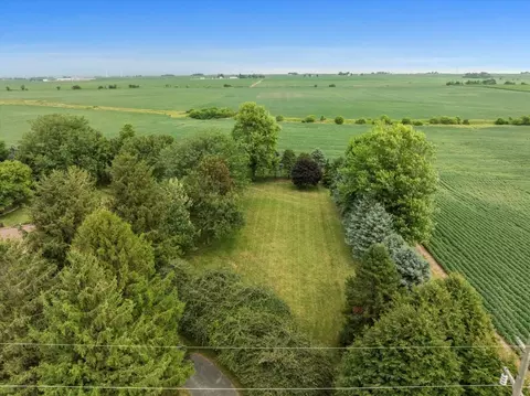 View/Area - 25316 E 1100 North Rd, Downs, IL 61736 photo 2 of 7