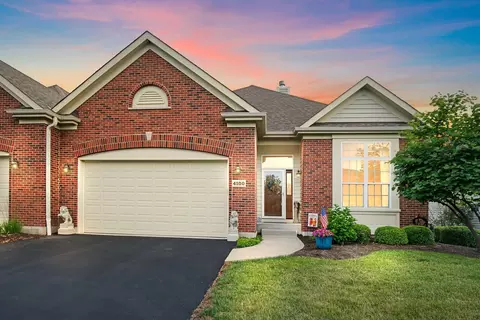 4100 Coyote Lakes Cir, Lake In The Hills, IL 60156