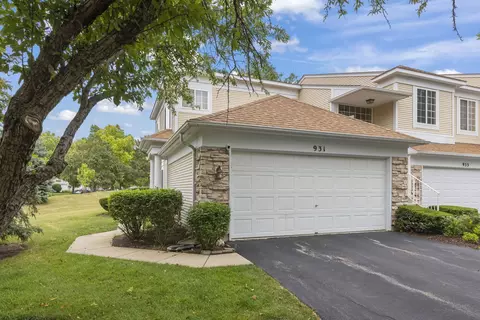 931 Mesa Dr, Elgin, IL 60123