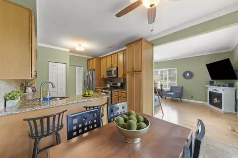 Kitchen - 931 Mesa Dr, Elgin, IL 60123 photo 1 of 3