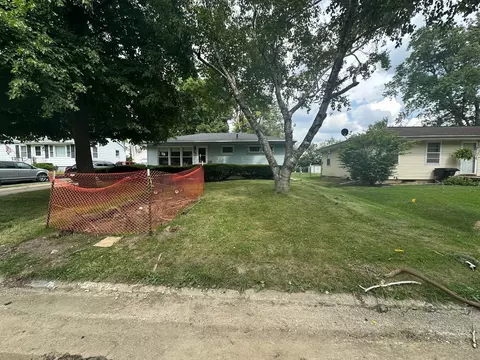 28 Delaine Dr, Normal, IL 61761 photo 21