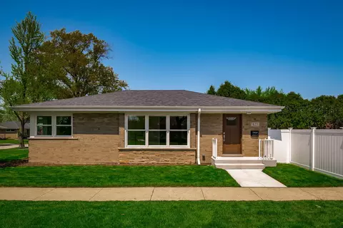 425 W Madison St, Elmhurst, IL 60126