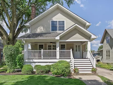 440 8th Ave, La Grange, IL 60525
