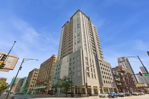 330 W Grand Ave #1307, Chicago, IL 60654