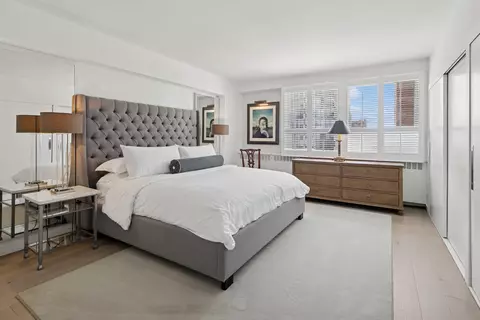 Bedroom - Undisclosed, Chicago, IL 60657 photo 1 of 2