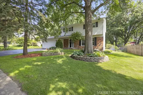 45 Drendel Ln, Naperville, IL 60565