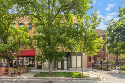 4753 N Talman St #2S, Chicago, IL 60625