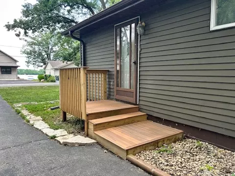 8850 E Mallard Ln, Wilmington, IL 60481