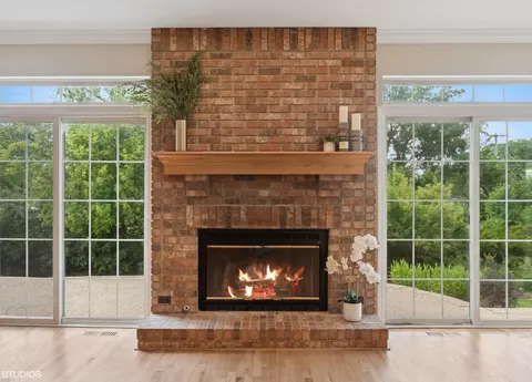 Living - 3119 Central Ct, Glenview, IL 60025 photo 7 of 8