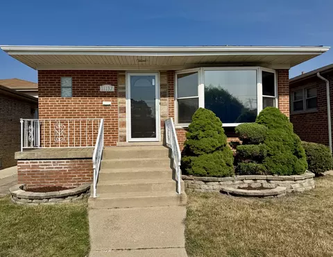 11137 S Avenue L, Chicago, IL 60617