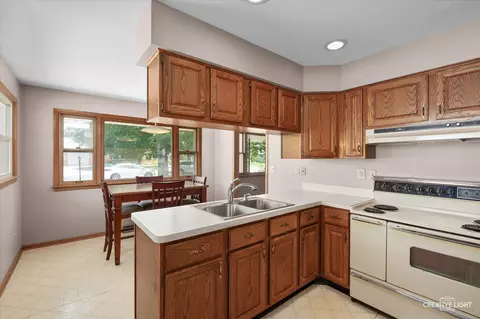 Kitchen - 15418 S Pratt Ln, Plainfield, IL 60544 photo 1 of 1
