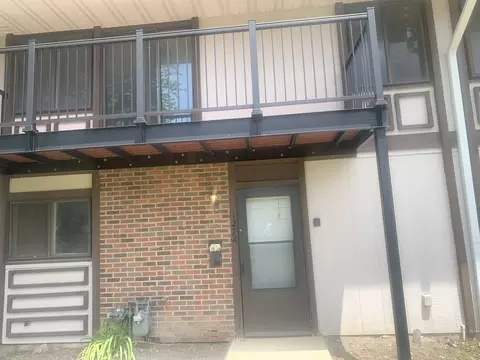 1272 Court E, Hanover Park, IL 60133