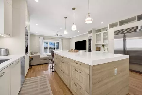 Undisclosed, Chicago, IL 60647 photo 13
