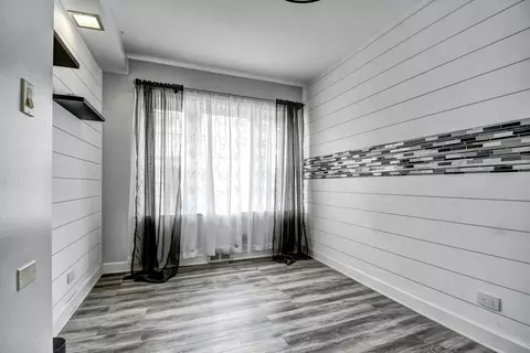 Bedroom - 2425 Flossmoor Rd, Flossmoor, IL 60422 photo 3 of 3