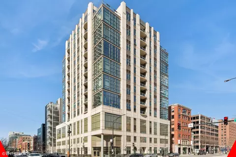 150 W Superior St #605, Chicago, IL 60654