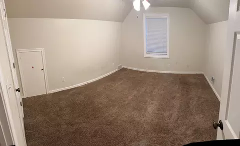 Bedroom - 10 N850 Rippburger Rd, Elgin, IL 60124 photo 2 of 2