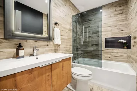 Bath - 1302 E Washington St #C1, Des Plaines, IL 60016 photo 2 of 2