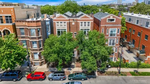 1124 W Diversey Pkwy #2W, Chicago, IL 60614