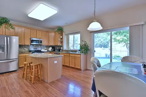 12910 Bradford Ln, Plainfield, IL 60585 photo 11