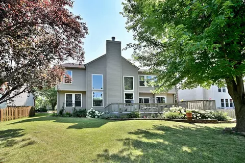 12910 Bradford Ln, Plainfield, IL 60585 photo 3