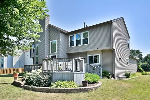 12910 Bradford Ln, Plainfield, IL 60585 photo 2