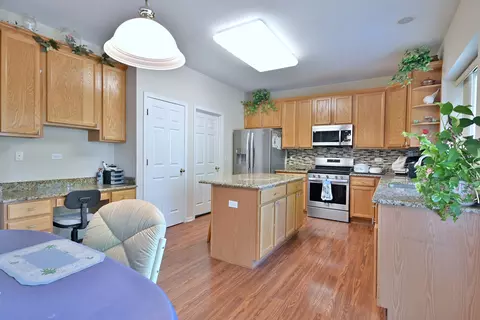 12910 Bradford Ln, Plainfield, IL 60585 photo 12