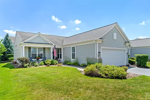 3251 Ravinia Cir, Mundelein, IL 60060