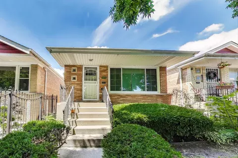 4934 S Artesian Ave, Chicago, IL 60632